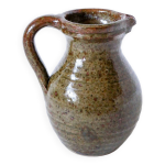 Petit pichet en grès vernissé marron foncé 1970 Petit pichet en grès vernissé marron foncé 1970