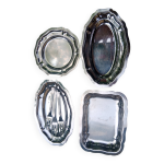 Petits plateaux vintage et fourchettes de prsentation