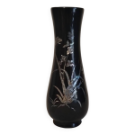 Petit vase en bois laqu noir  motif nacr