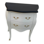 Petite commode style l. xv