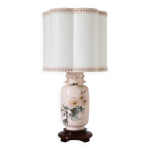 Petite lampe à poser, pied type vase et abat - jour forme florale Petite lampe à poser, pied type vase et abat - jour forme florale