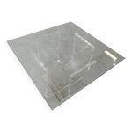 Petite table basse ou table d'appoint en lucite, années 1970 Petite table basse ou table d'appoint en lucite, années 1970