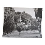Photo argentique anonyme verger eglise sud de la france vers 1970 Photo argentique anonyme verger eglise sud de la france vers 1970