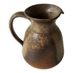 Pichet en cramique grs pyrith sign grh. (signature  identifier)