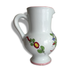 Pichet en faience