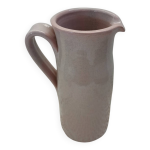 Pichet en poterie artisanale