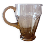 Pichet en verre rose