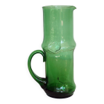 Pichet en verre vert