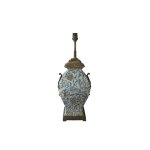 Pied de lampe chinois ancien en cramique maille