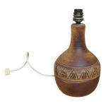 Pied de lampe en gr�s