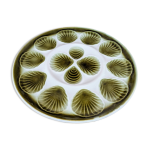 Plat  hutres en faence style barbotine