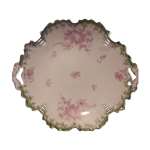 Plat en porcelaine dcore  anses