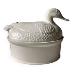 Plat  terrine en barbotine figurant un canard
