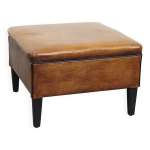 Pouf carr en cuir de mouton