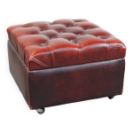 Pouf de rangement carré chesterfield en cuir de vache rouge Pouf de rangement carré chesterfield en cuir de vache rouge