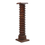 Pressoir à vin artisanal ancien en chêne à colonne à vis Pressoir à vin artisanal ancien en chêne à colonne à vis