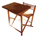 Pupitre d'écolier pliable années 70. Pupitre d'écolier pliable années 70.