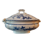 Rare legumier en faience a decor floral bfk boch freres keramik