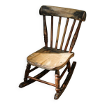 Rocking chair pour enfant en htre patin, 19me sicle