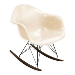 Rocking chair parchemin de charles & ray eames - herman miller 1970