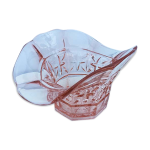 Saladier en verre rose - forme originale Saladier en verre rose - forme originale