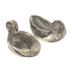 Salires salerons forme cygne en verre