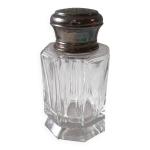 Saupoudreuse ancienne