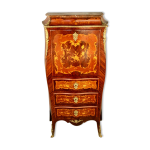 Secr�taire de dame marquet� galb� de style louis xv