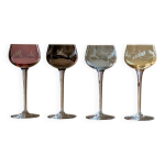 Srie de 4 verres  vin en cristal de couleur  harlequin  gravs main 1960