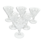 Série de 6 verres à porto sur pied conique en cristal taillé Série de 6 verres à porto sur pied conique en cristal taillé