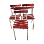 Srie de trous chaises de bistrot en tle