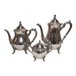Service � caf� et th� en m�tal argent� comprenant une cafeti�re, une th�i�re et un sucrier