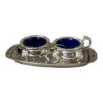 Service à condiments en argent et verre bleu cobalt, xxe siècle Service à condiments en argent et verre bleu cobalt, xxe siècle
