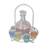 Service a liqueur compos d'un serviteur en metal d'une carafe et de 6 petits verres vintage 1950