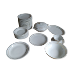 Service de table en porcelaine de limoges blanche avec liser or