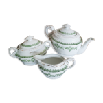 Service  th en porcelaine anglaise, vert et or , antique