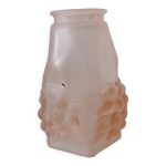 Signé ros - tulipe verre rose aux fleurs en cloche octogonale - verre moulé épais Signé ros - tulipe verre rose aux fleurs en cloche octogonale - verre moulé épais