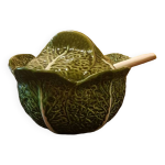 Soupire  chou  ancienne avec louche.