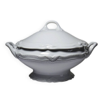 Soupire, lgumier en porcelaine fine de limoges blanche attribue  bernardaud