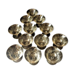Suite de 11 coupes a champagne en cristal taille de st - louis art de la table