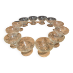 Suite de 12 coupes  champagne en verre taill  dcor floral