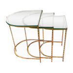 Suite de 3 tables gigogne en brinze doré et dalles de verre époque 1970 / 1980 Suite de 3 tables gigogne en brinze doré et dalles de verre époque 1970 / 1980