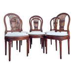 Suite de six chaises  dossier gerbe en bois naturel de style louis xv