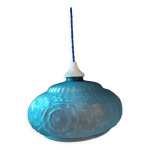 Suspension globe en verre moulé dépoli relief fleurs bleu dp 112294 Suspension globe en verre moulé dépoli relief fleurs bleu dp 112294