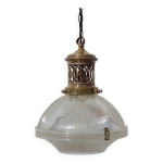 Suspension lustre holophane verre prismatique et laiton design vintage