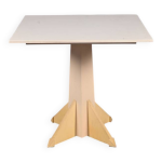 Table mod�le 4310 par anna castelli ferrieri pour kartell 1989