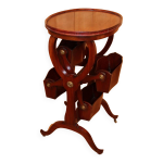 Table d'appoint en acajou , anglaise , porte revue