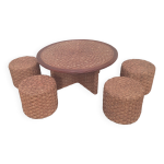 Table basse et 4 tabourets Table basse et 4 tabourets