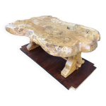 Table basse brutaliste en orme massif de fabrication artisanale