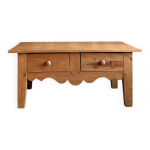 Table basse campagne chic en pin massif (rénovée) Table basse campagne chic en pin massif (rénovée)